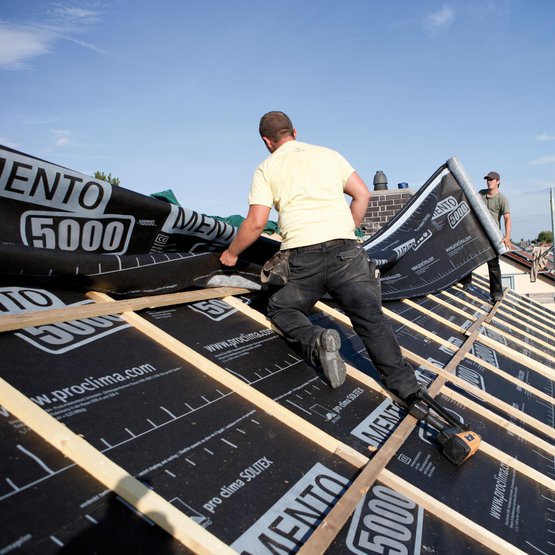 SOLITEX MENTO 5000 Schwere Unterdeck- / Unterspannbahn SOLITEX MENTO 5000 Schwere Unterdeck- / Unterspannbahn