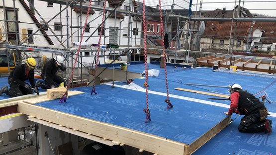 SOLITEX ADHERO 3000 Mittelschwere vollflächig klebende, diffusionsoffene Luftdichtungs- und Witterungsschutzbahn 1,50 x 30 m